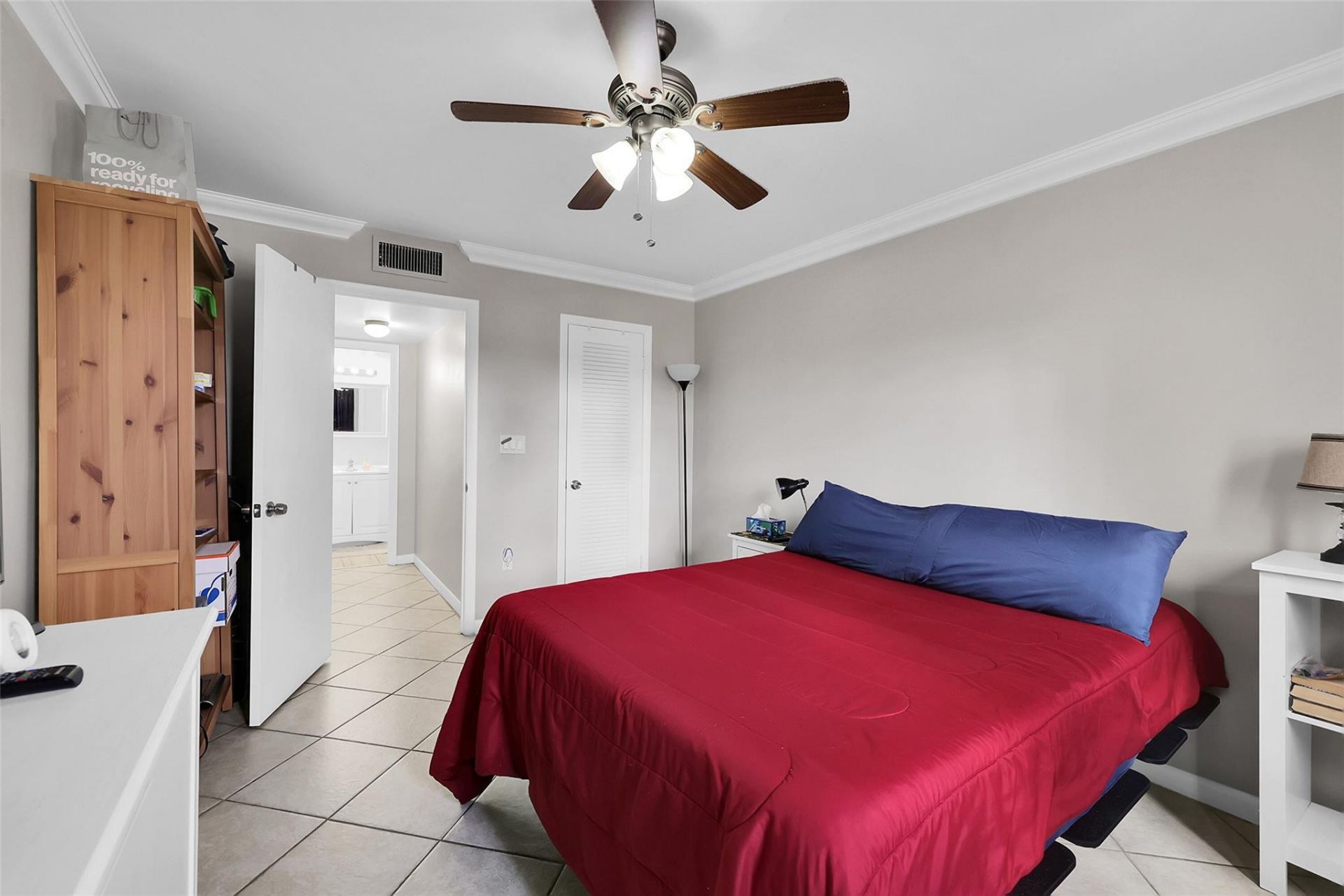 8861 Sunrise Lakes Boulevard, Unit 305, Sunrise, FL 33322 Photo