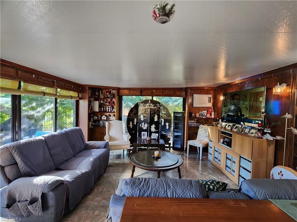 1370 Harbor View Dr, North Fort Myers, FL 33917 Photo