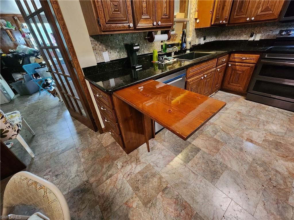 1370 Harbor View Dr, North Fort Myers, FL 33917 Photo