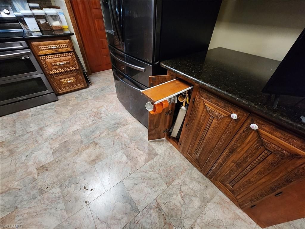 1370 Harbor View Dr, North Fort Myers, FL 33917 Photo