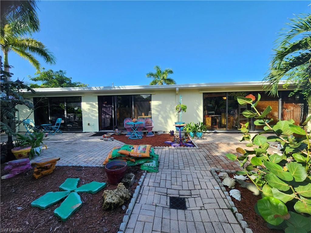 1370 Harbor View Dr, North Fort Myers, FL 33917 Photo