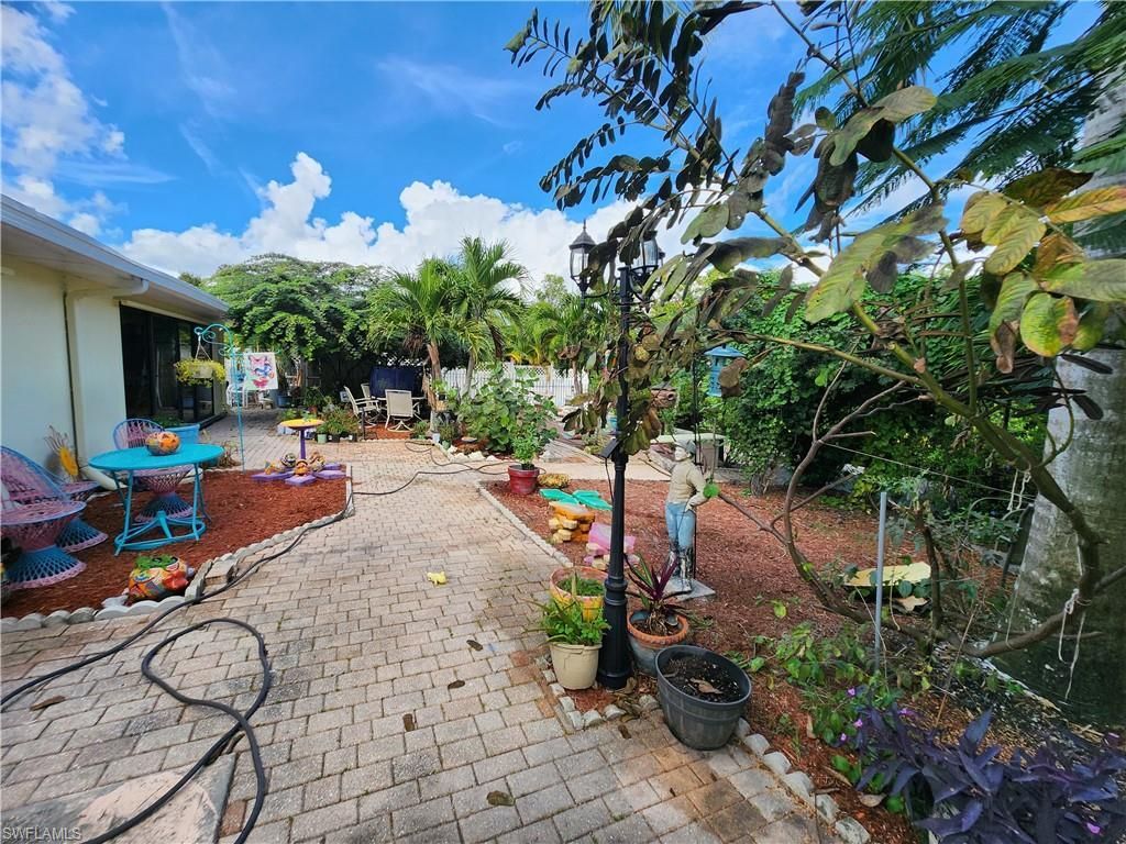 1370 Harbor View Dr, North Fort Myers, FL 33917 Photo