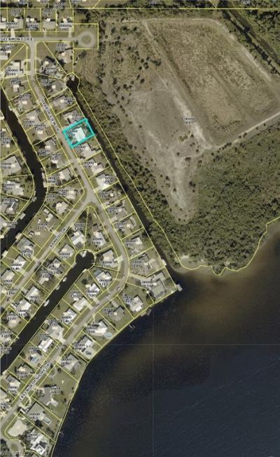 1370 Harbor View Dr, North Fort Myers, FL 33917 Photo
