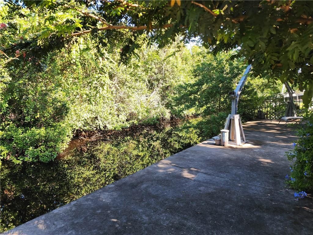 1370 Harbor View Dr, North Fort Myers, FL 33917 Photo