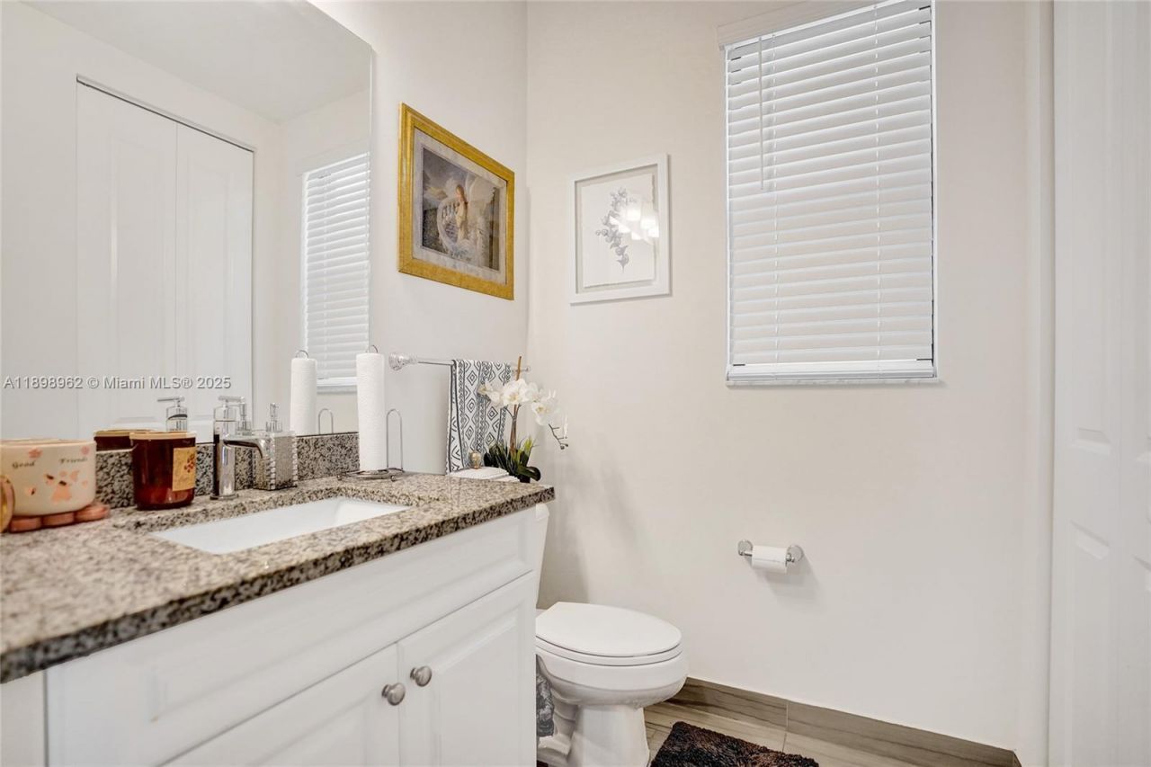 7378 Stella Ln, Lake Worth, FL 33463 Photo