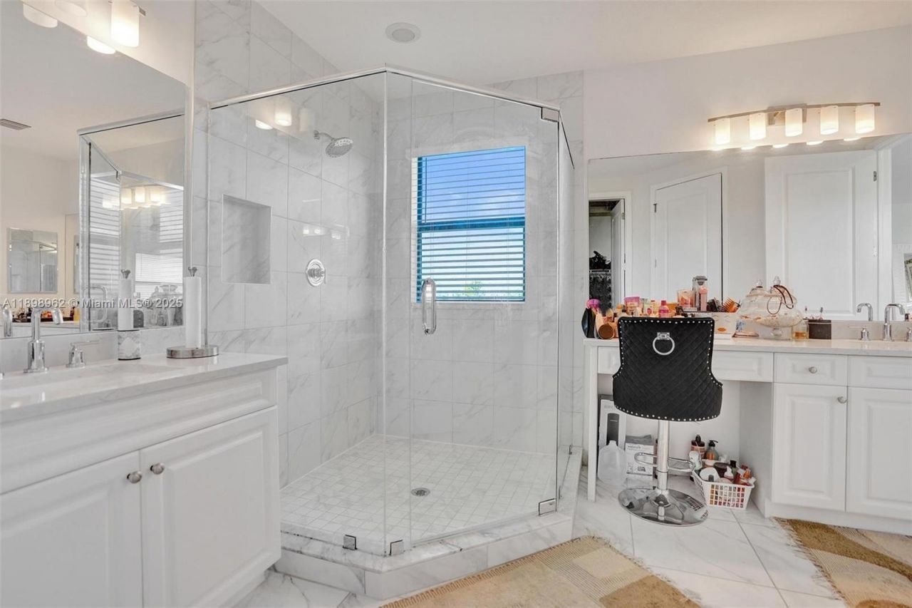 7378 Stella Ln, Lake Worth, FL 33463 Photo