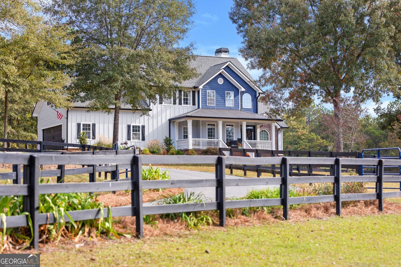 15 Foxboro Trail, Newnan, GA 30263 Main Photo