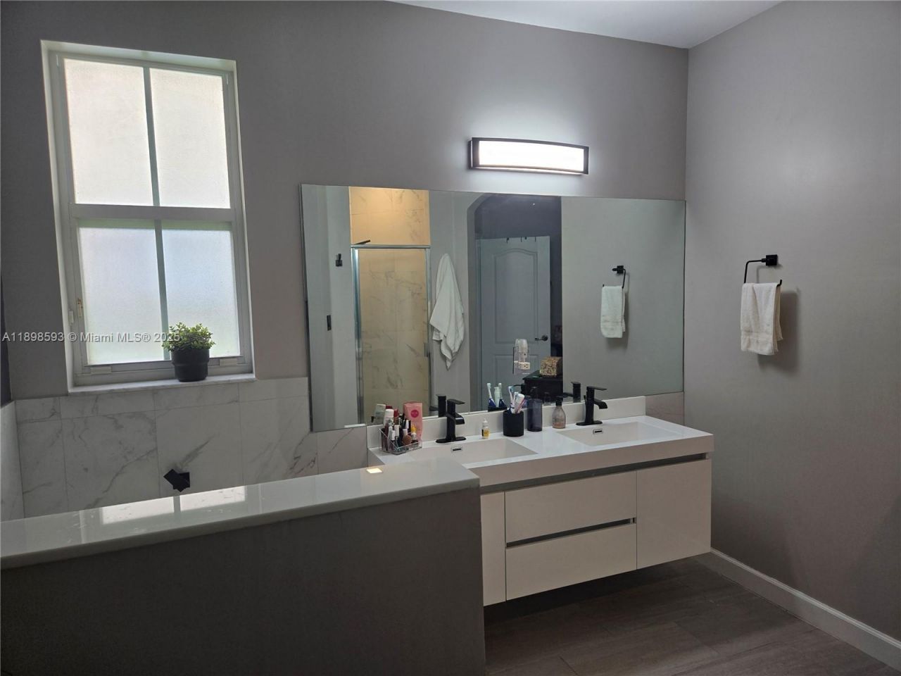 11141 NW 77th Ter, Doral, FL 33178 Photo