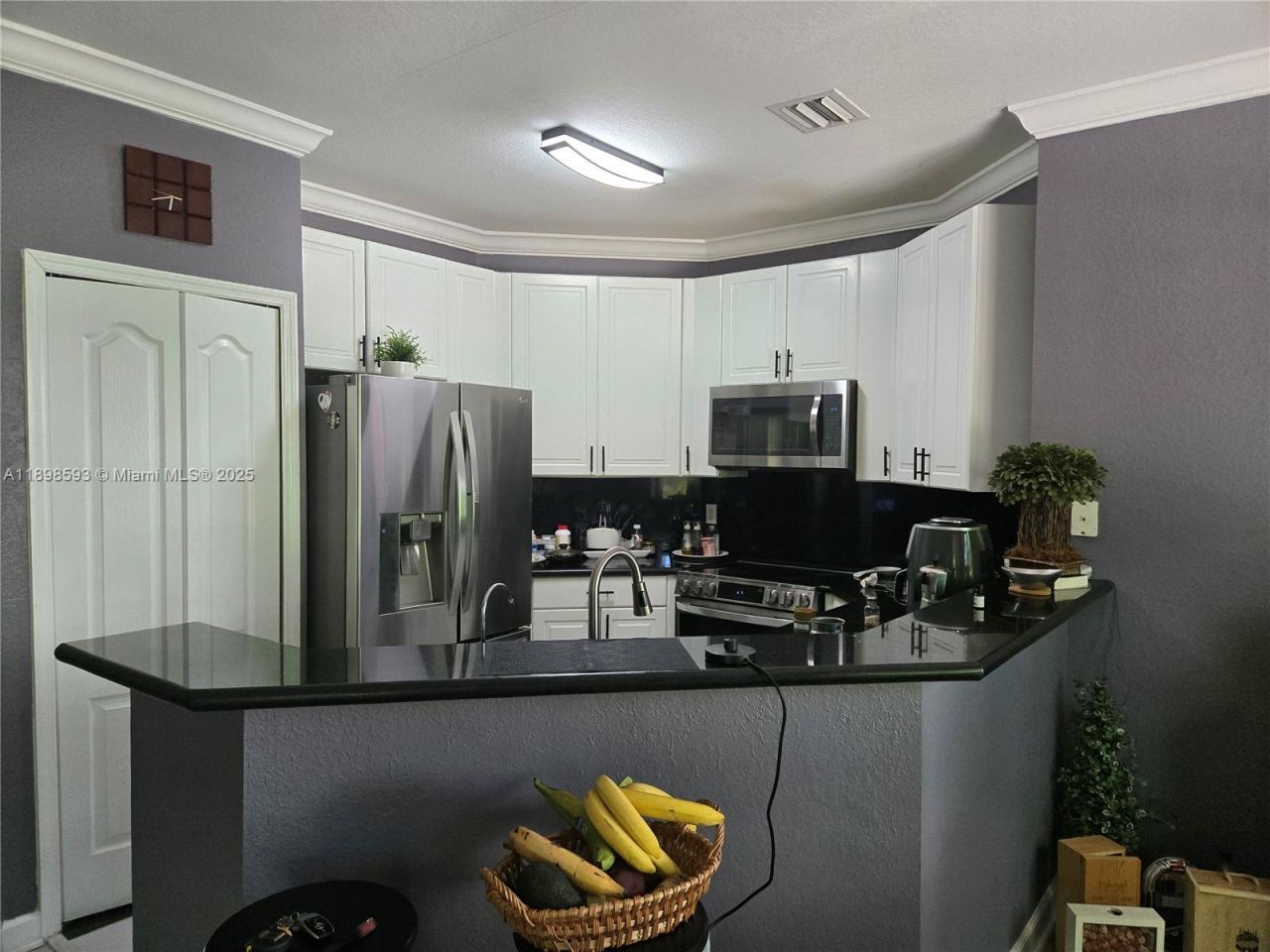 11141 NW 77th Ter, Doral, FL 33178 Photo