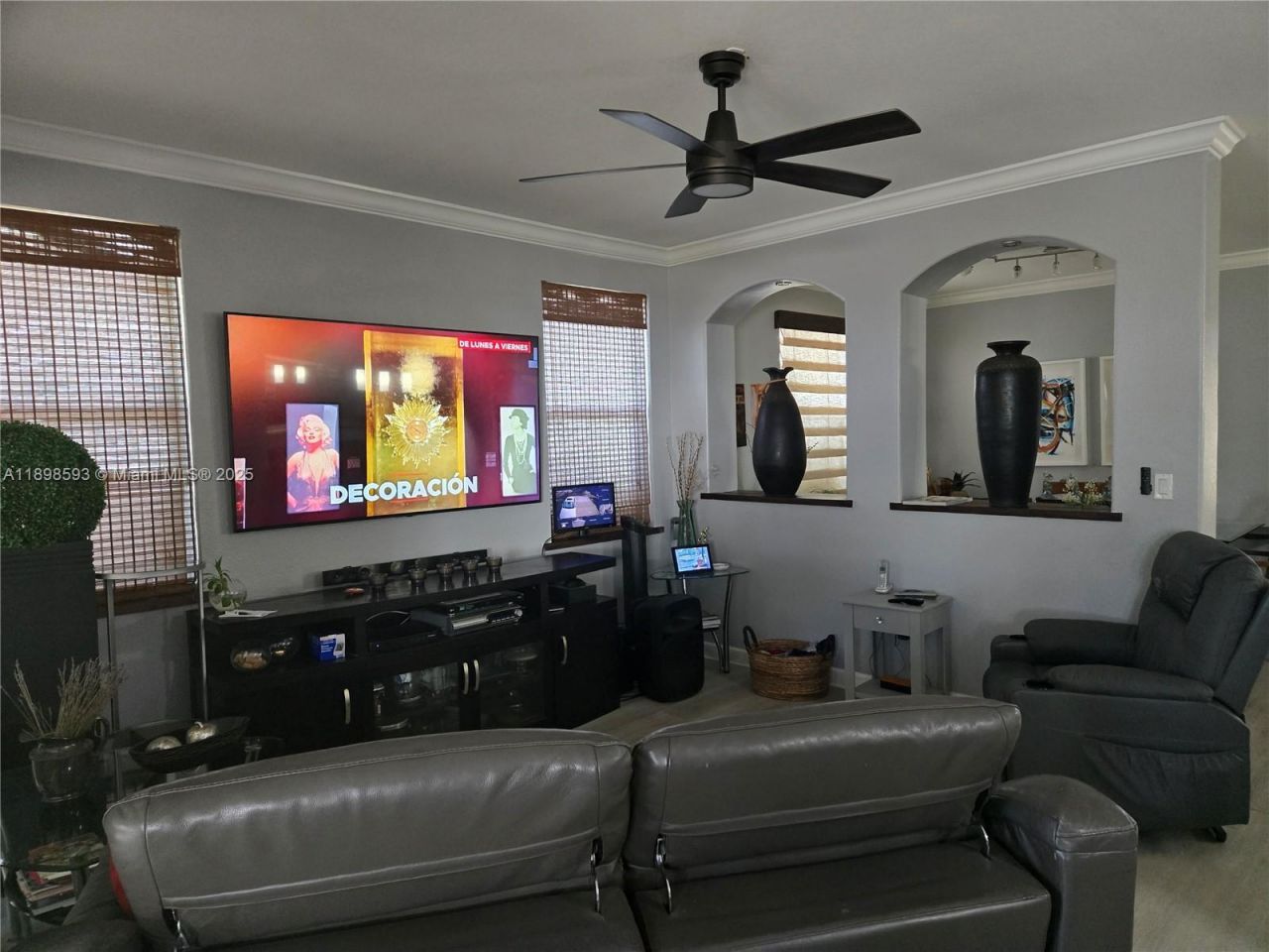 11141 NW 77th Ter, Doral, FL 33178 Photo