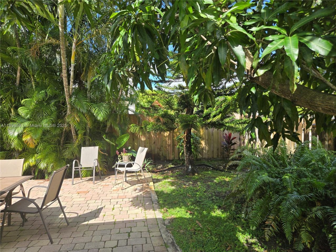 11141 NW 77th Ter, Doral, FL 33178 Photo