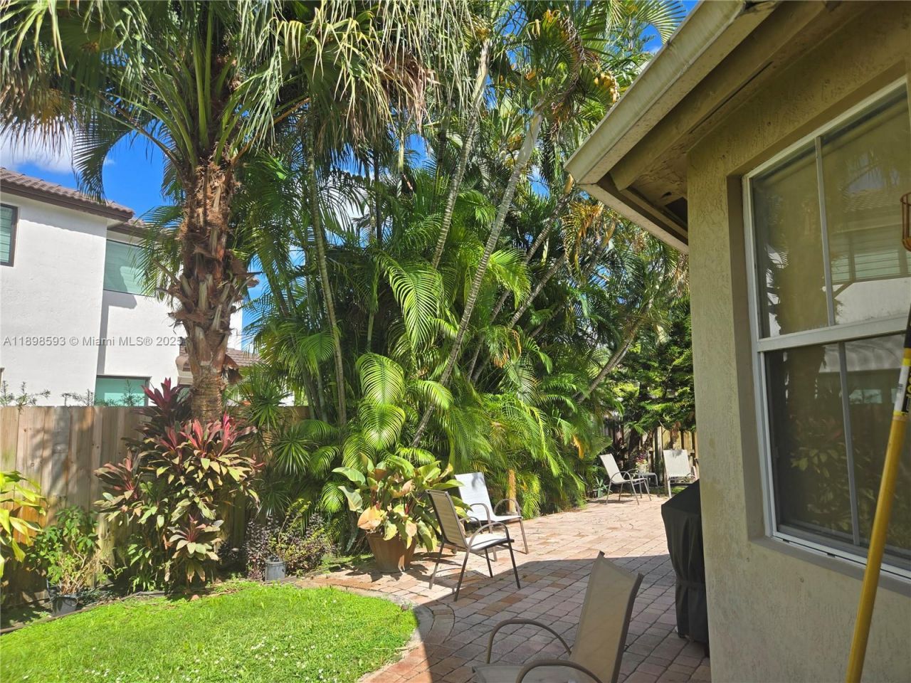 11141 NW 77th Ter, Doral, FL 33178 Photo