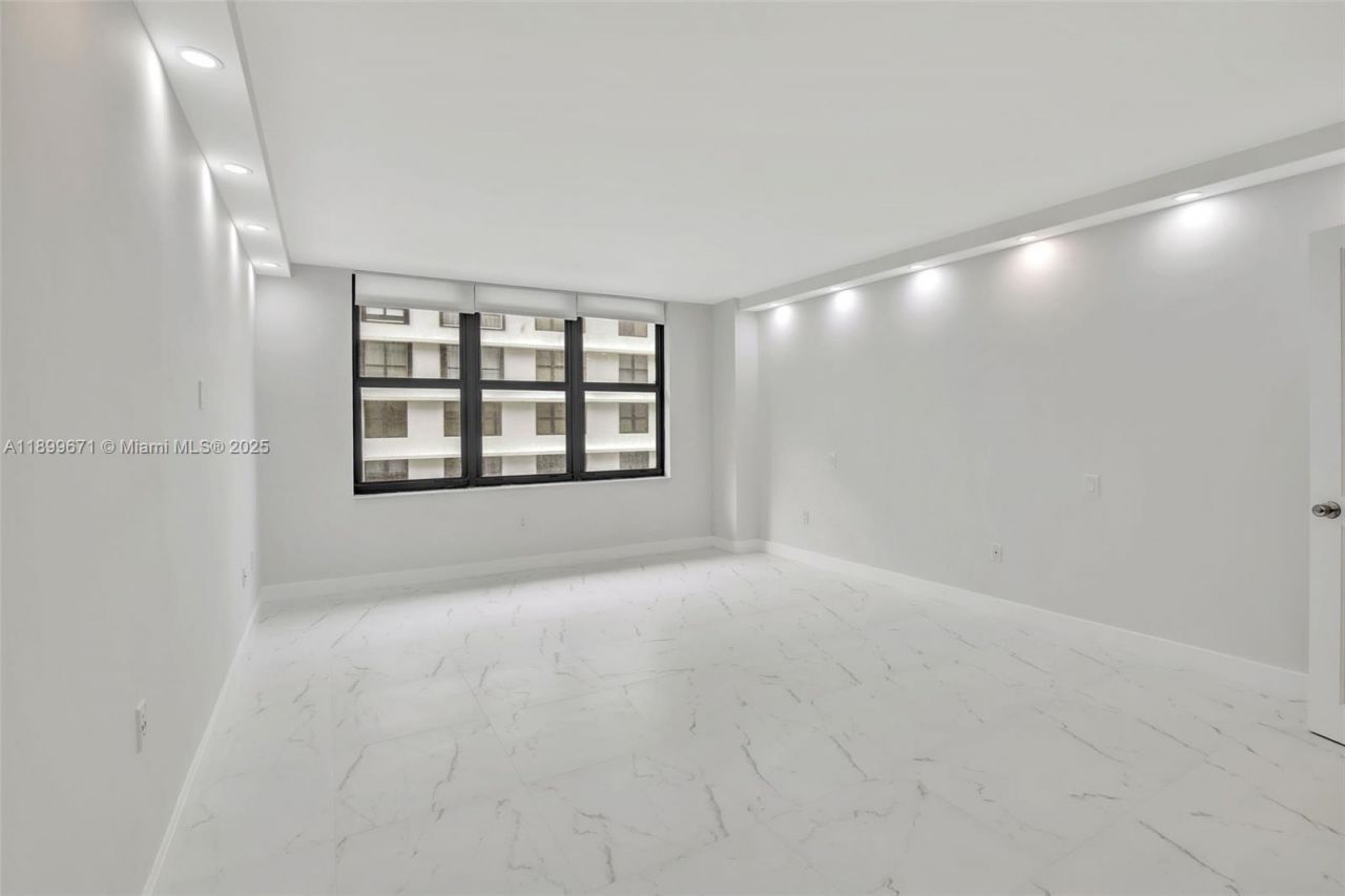 9801 Collins Ave, Unit 15X, Bal Harbour, FL 33154 Photo