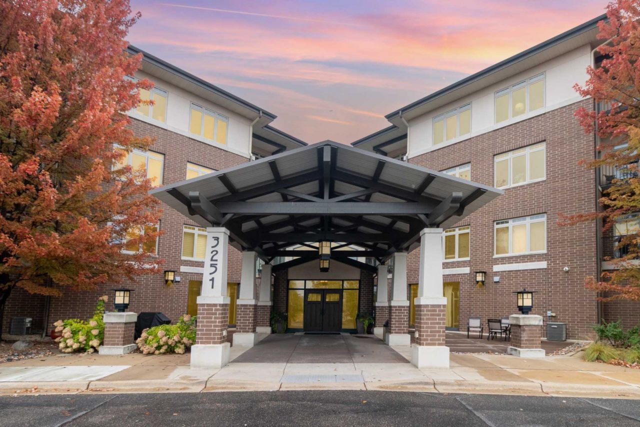 3251 Louisiana Avenue S, Unit 302, Saint Louis Park, MN 55426 Main Photo