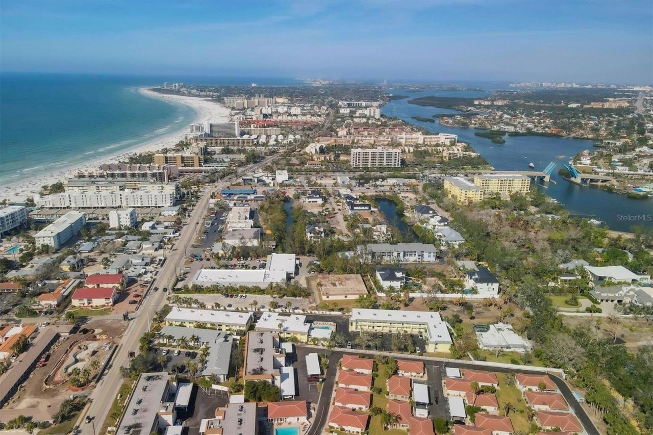 6703 Midnight Pass Road, Unit 208, Sarasota, FL 34242 Photo