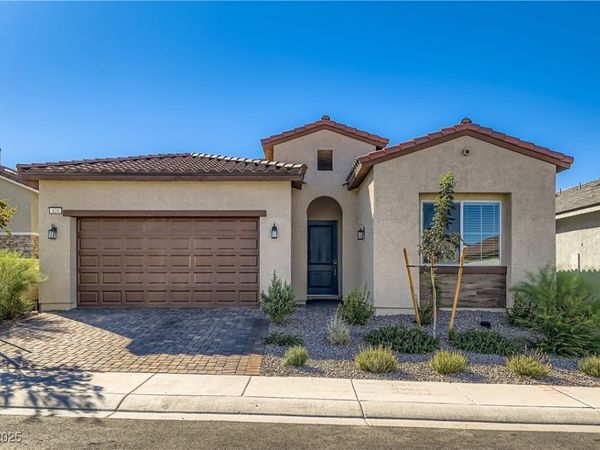 829 Purser Street , Henderson, NV 89011