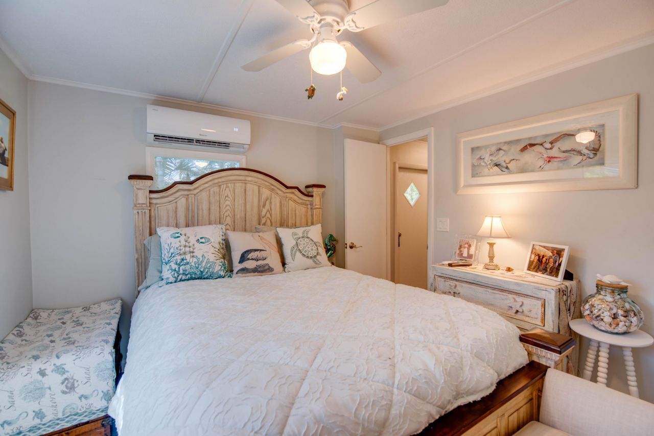 27940 Lobster Tail Trail, Little Torch Key, FL 33042 Photo