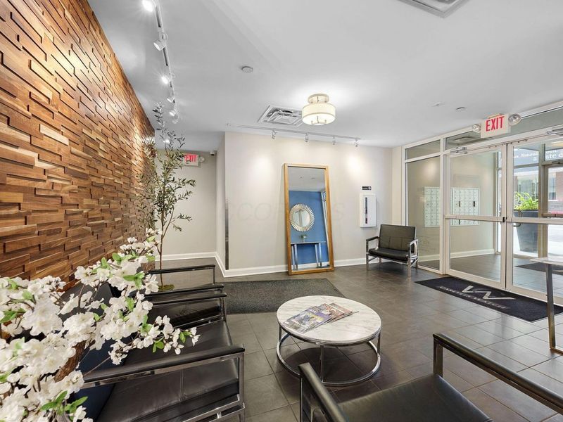 100 E Gay Street, Unit 503, Columbus, OH 43215 Photo 6