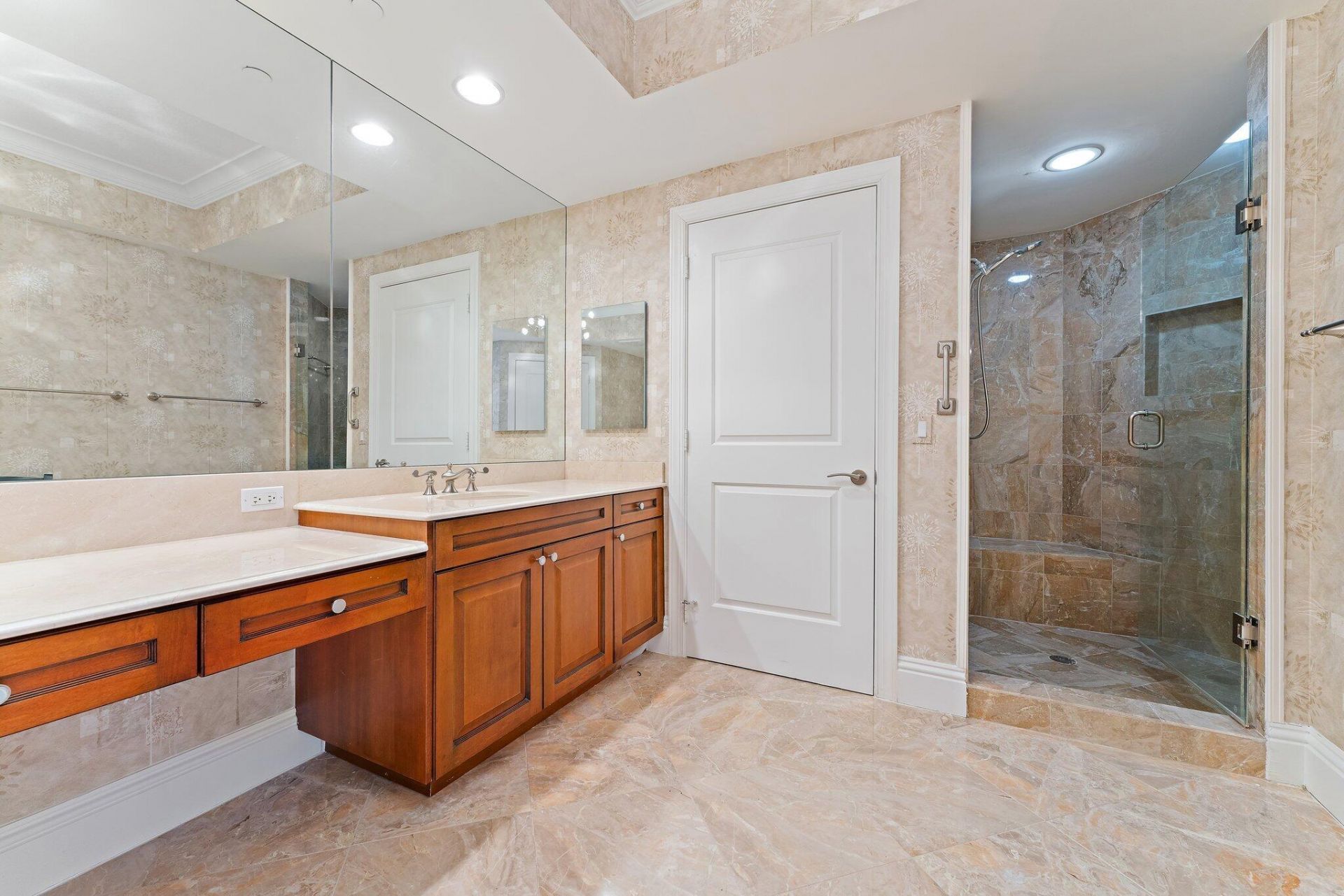 5050 N Ocean Drive, Unit 801, Singer Island, FL 33404 Photo