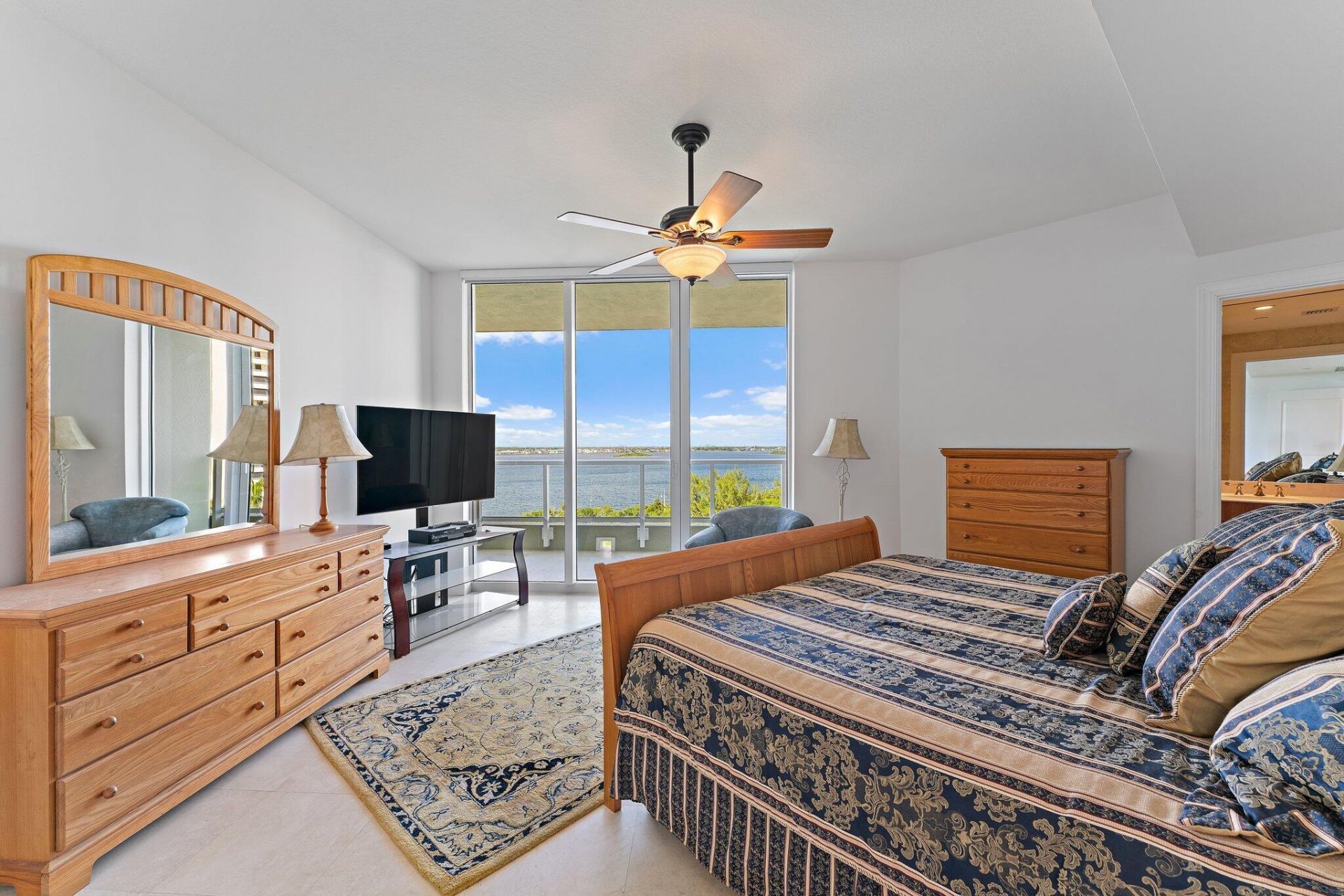 5050 N Ocean Drive, Unit 801, Singer Island, FL 33404 Photo