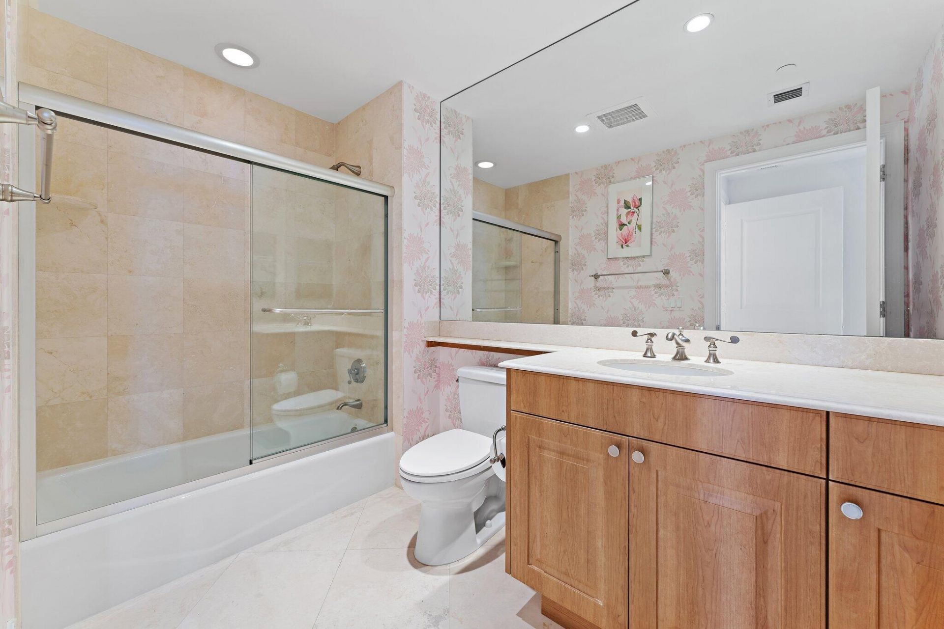 5050 N Ocean Drive, Unit 801, Singer Island, FL 33404 Photo