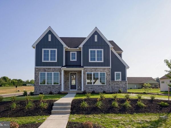 836 WHEATFIELD LANE, LEBANON, PA 17042