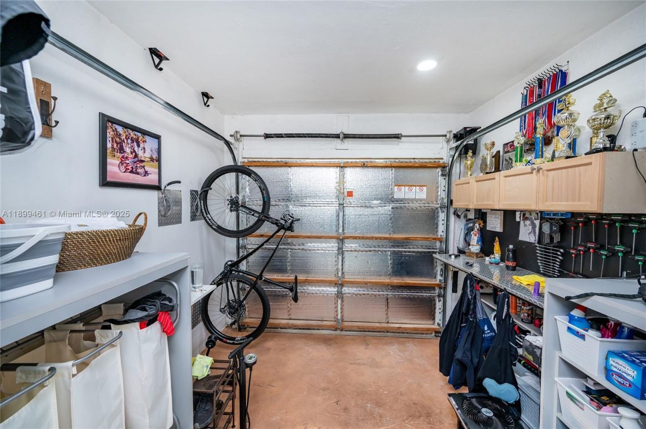 Please Call For Address, Miami, FL 33157 Photo