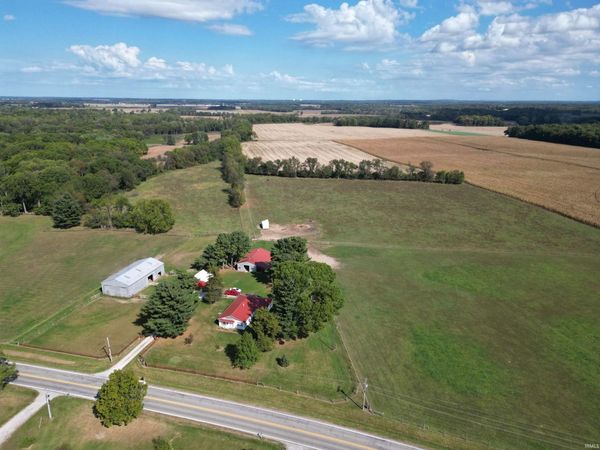 3961 S State Road 104 Road, LaPorte, IN 46350