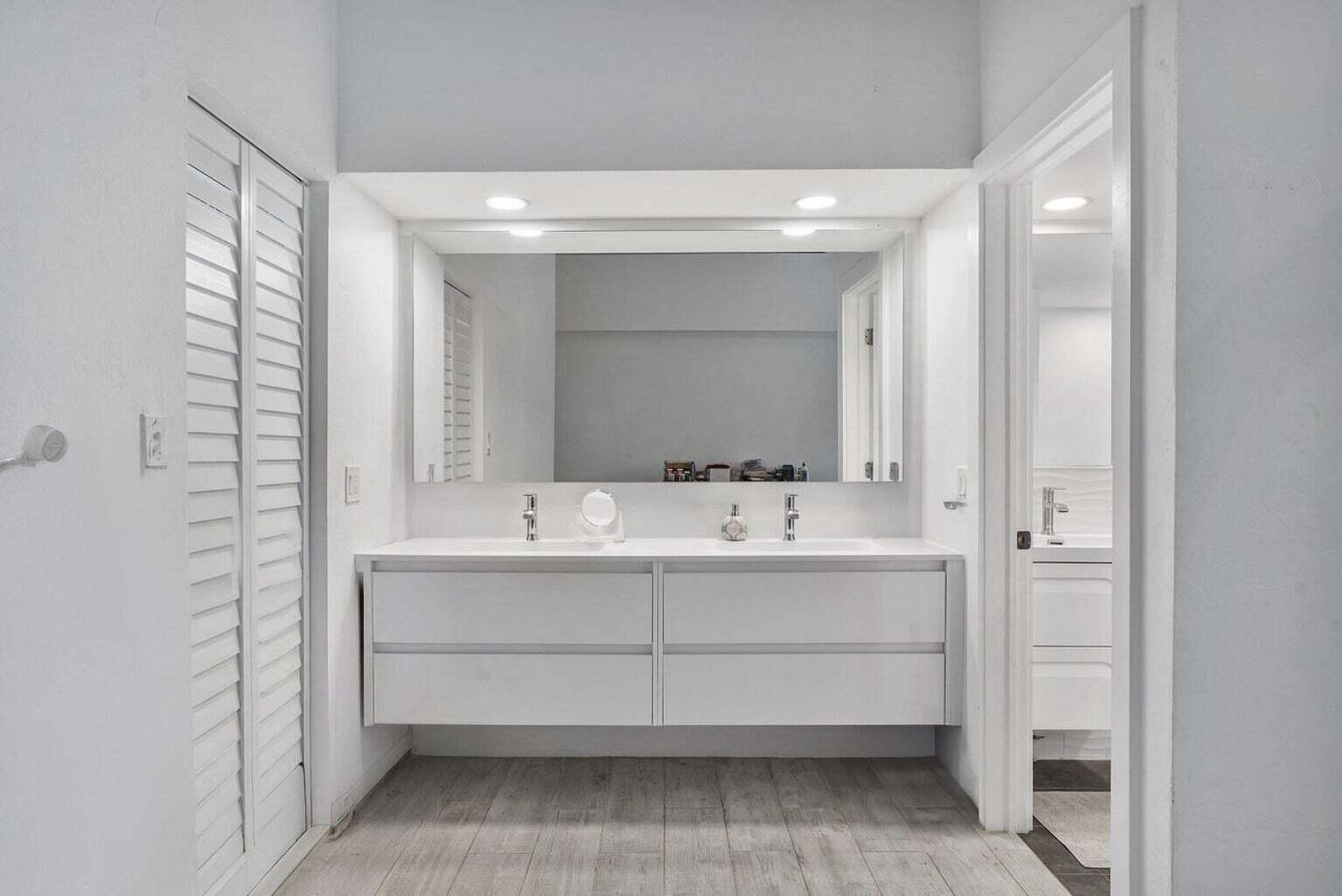 6031 NW 4th Avenue, Boca Raton, FL 33487 Photo