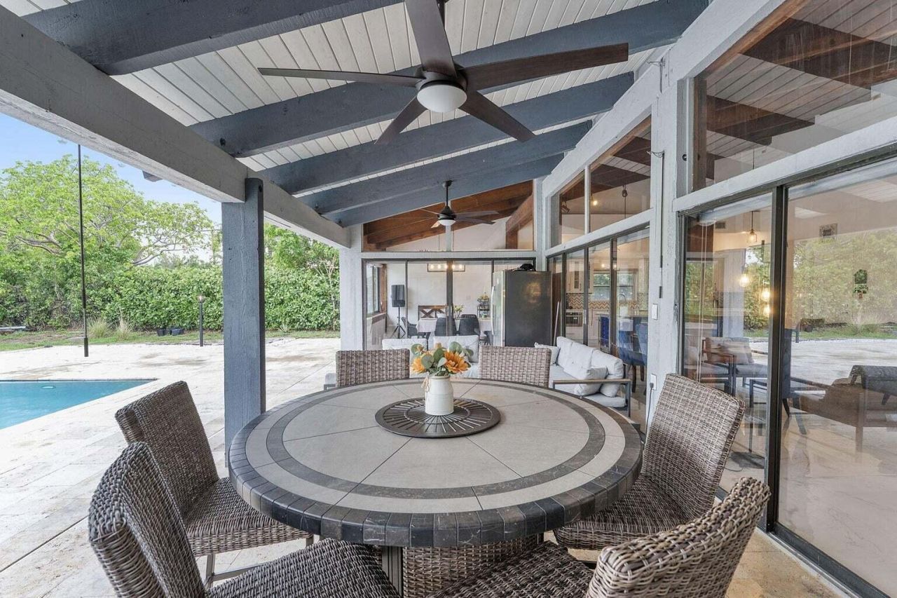 6031 NW 4th Avenue, Boca Raton, FL 33487 Photo