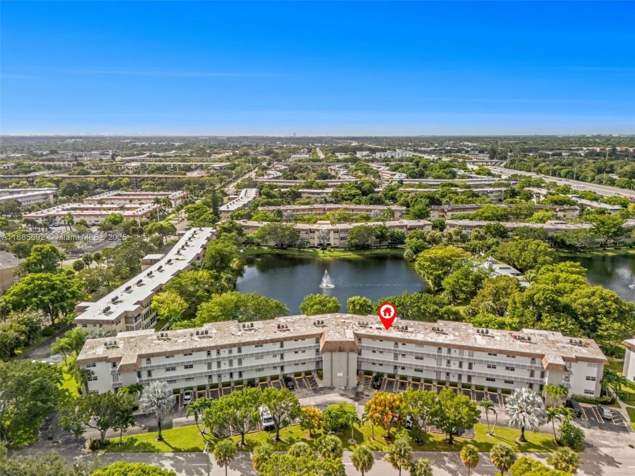 5000 NW 36th St, Unit 506, Lauderdale Lakes, FL 33319 Photo