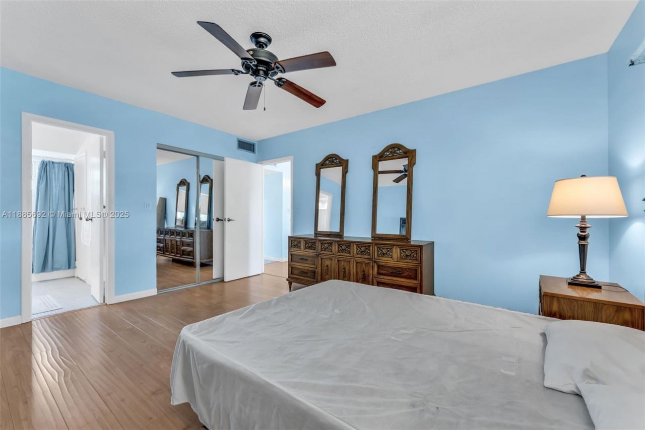 5000 NW 36th St, Unit 506, Lauderdale Lakes, FL 33319 Photo