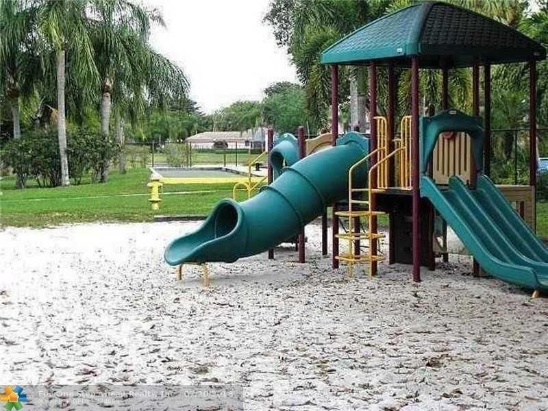 3249 Carambola Circle, Unit 3249, Coconut Creek, FL 33066 Photo