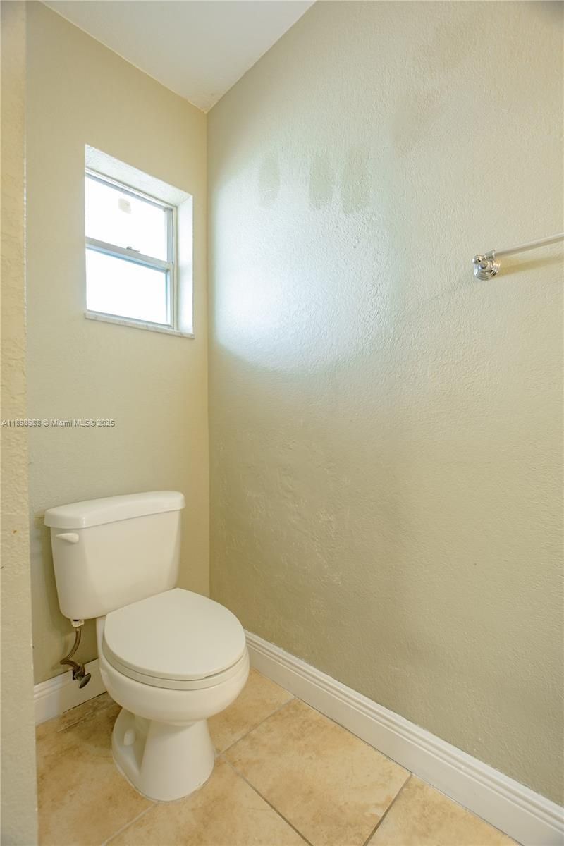 120 Royal Palm Rd, Unit 315, Hialeah Gardens, FL 33016 Photo