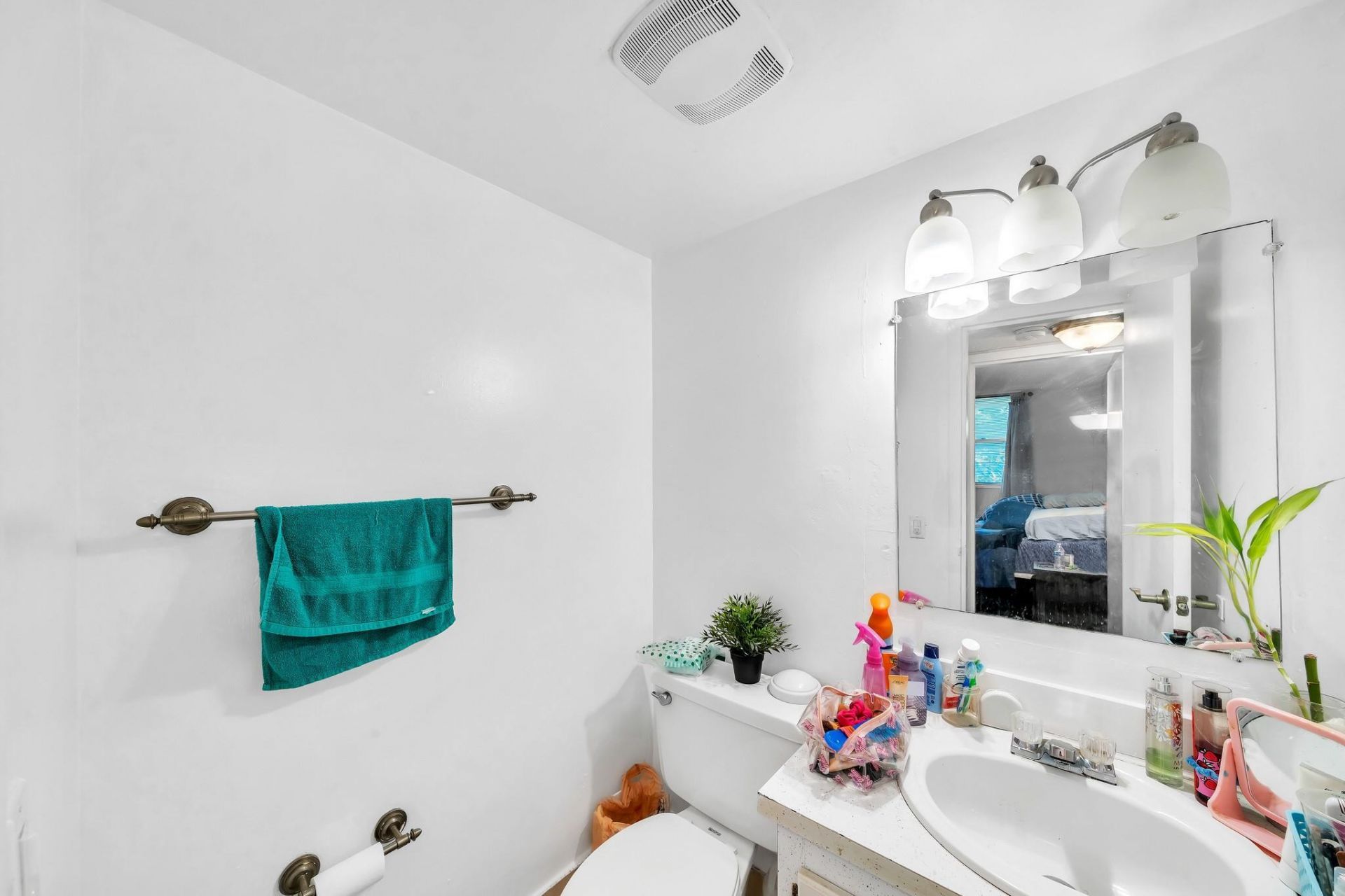 1805 Sans Souci Boulevard, Unit 507, North Miami, FL 33181 Photo