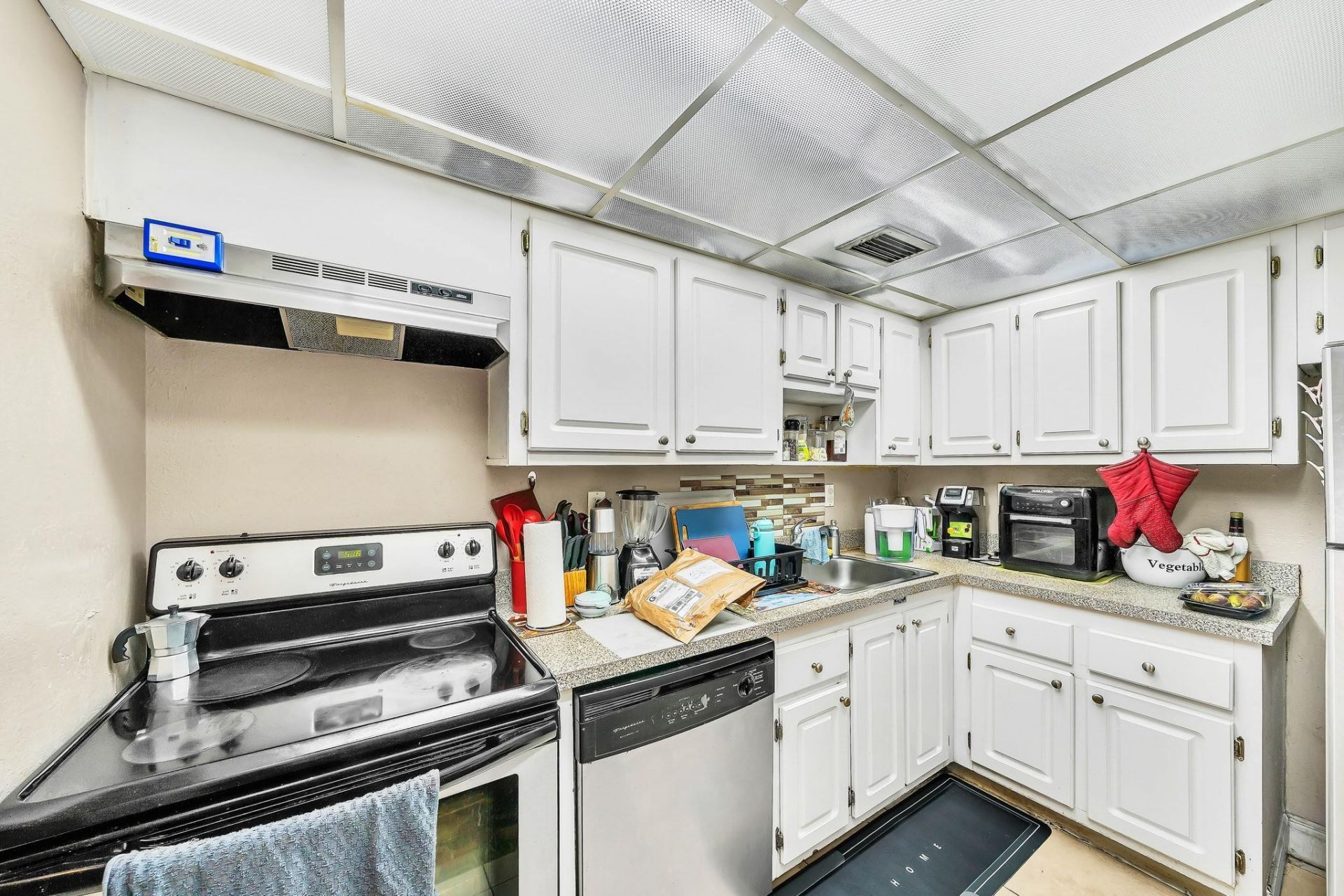 1805 Sans Souci Boulevard, Unit 507, North Miami, FL 33181 Photo