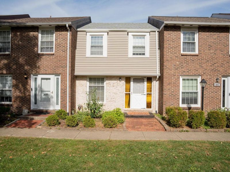 494 Pamlico Street, Unit T6, Columbus, OH 43228 Photo 2