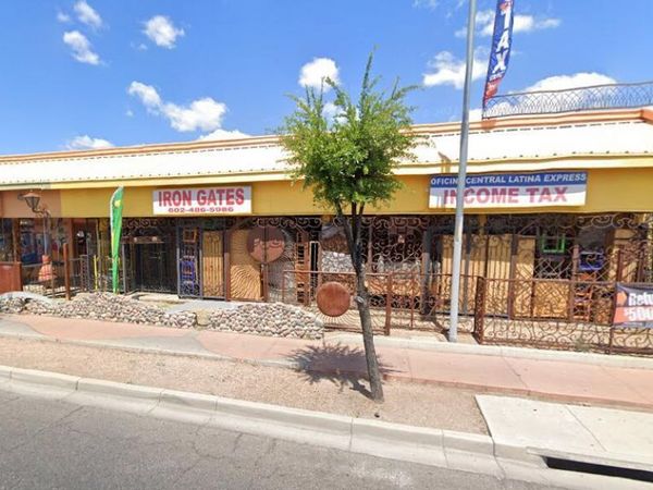 2106-2110 W CAMELBACK Road, Phoenix, AZ 85015