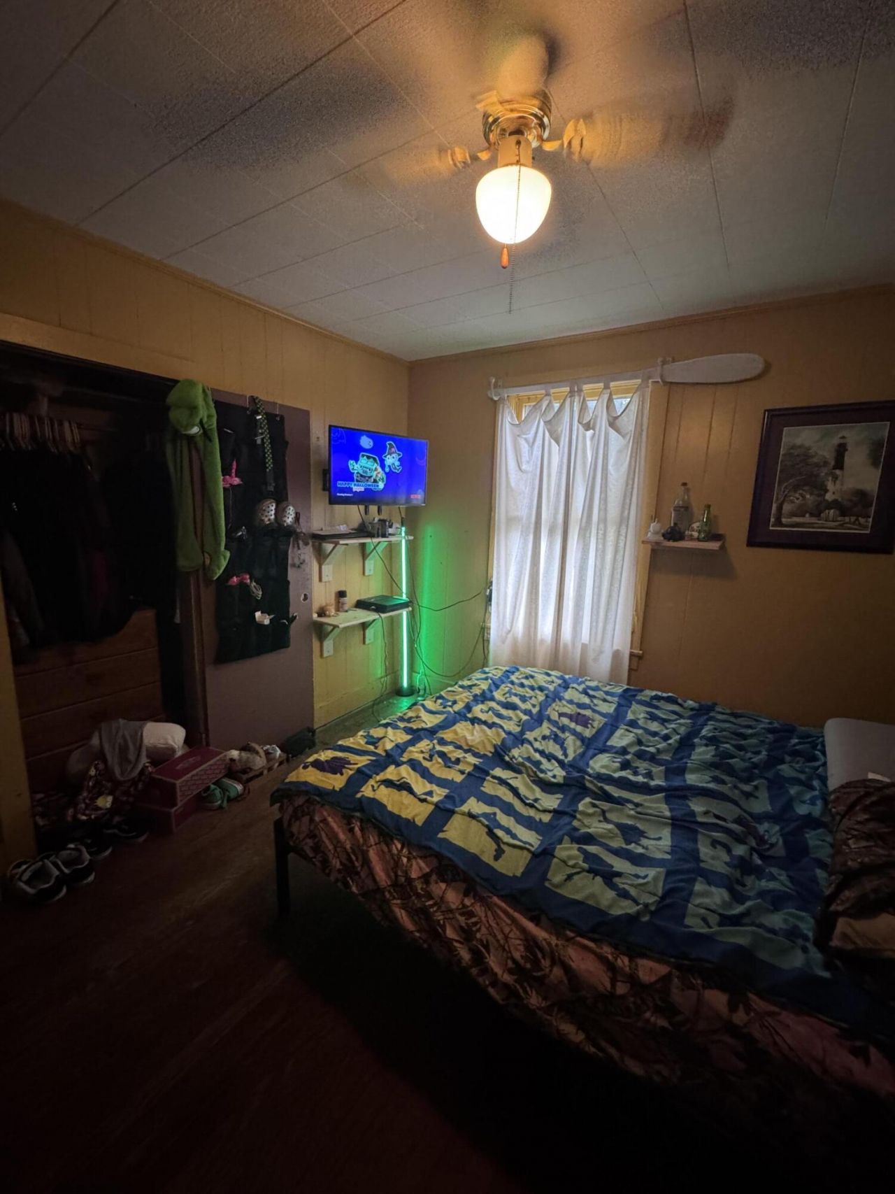 808 W 1st Street Photo 15