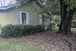 808 W 1st Street photo 4