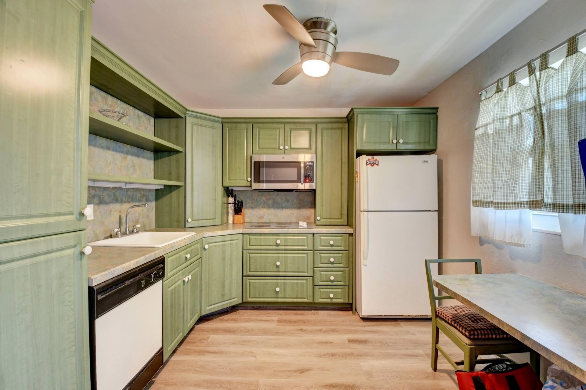 2620 NE 1st Court, Unit 403, Boynton Beach, FL 33435 Photo