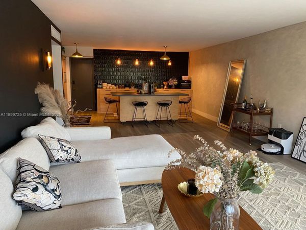 550 Ocean Dr, Unit 2D, Key Biscayne, FL 33149