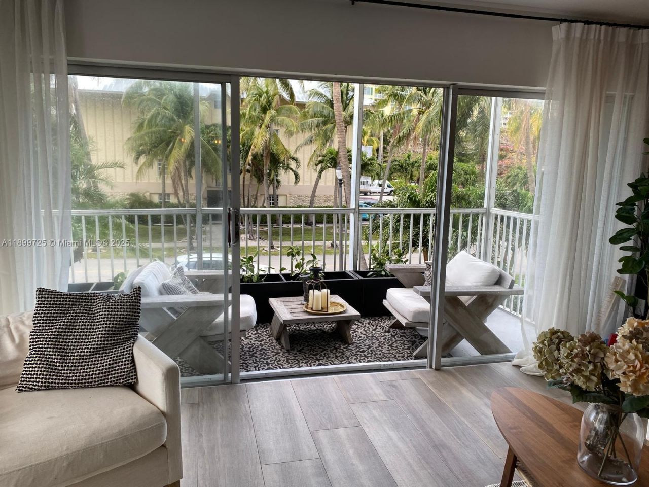 550 Ocean Dr, Unit 2D, Key Biscayne, FL 33149 Photo