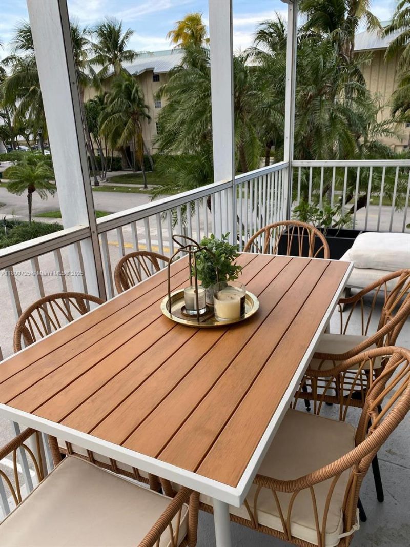 550 Ocean Dr, Unit 2D, Key Biscayne, FL 33149 Photo