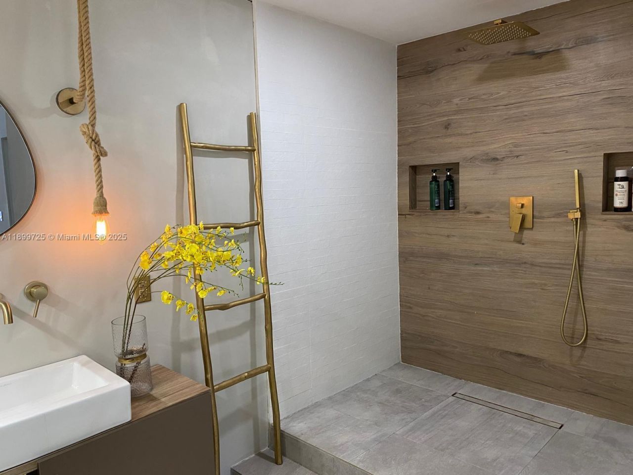 550 Ocean Dr, Unit 2D, Key Biscayne, FL 33149 Photo