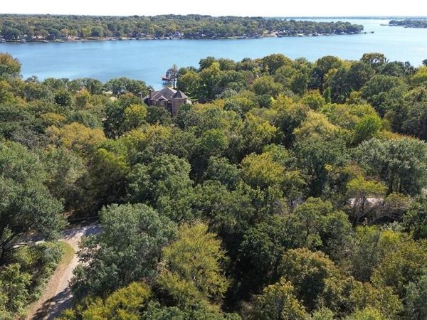 199 Coahoma Street, Mabank, TX 75156