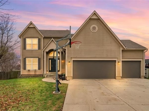 16345 S Warwick Street, Olathe, KS 66062