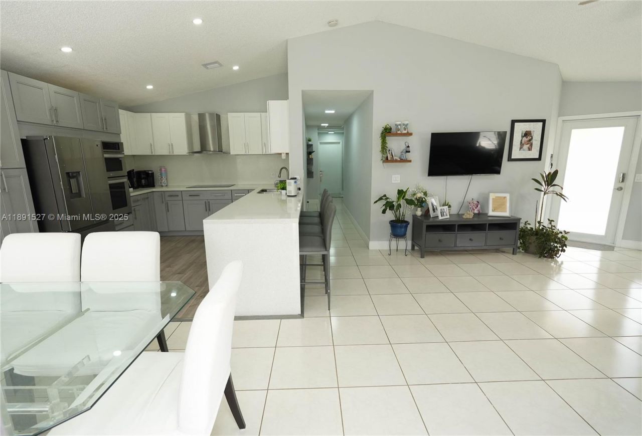 3460 NW 21st St, Coconut Creek, FL 33066 Photo