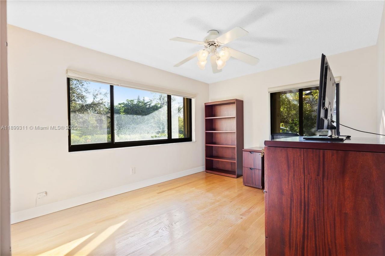 3709 Alcantara Ave, Unit A-83, Doral, FL 33178 Photo