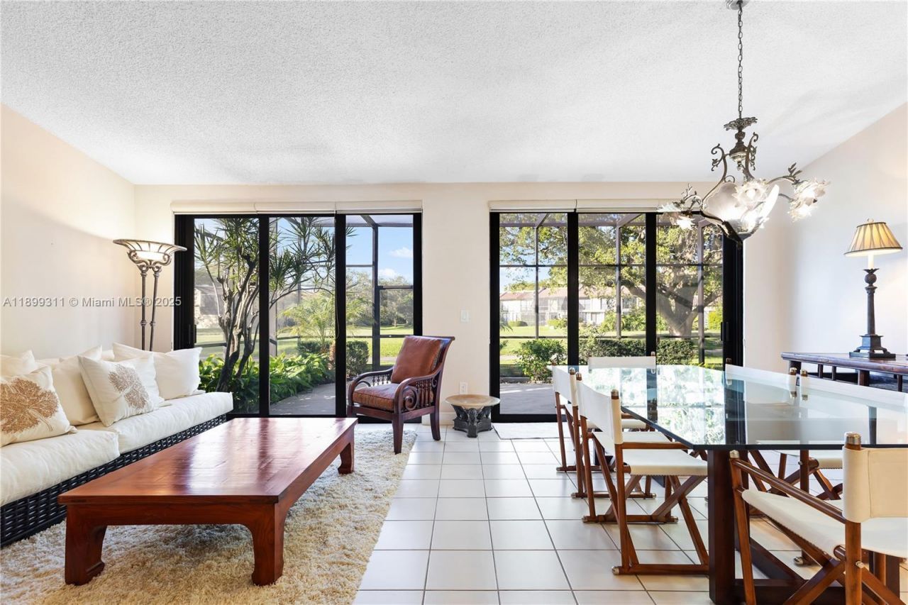 3709 Alcantara Ave, Unit A-83, Doral, FL 33178 Photo